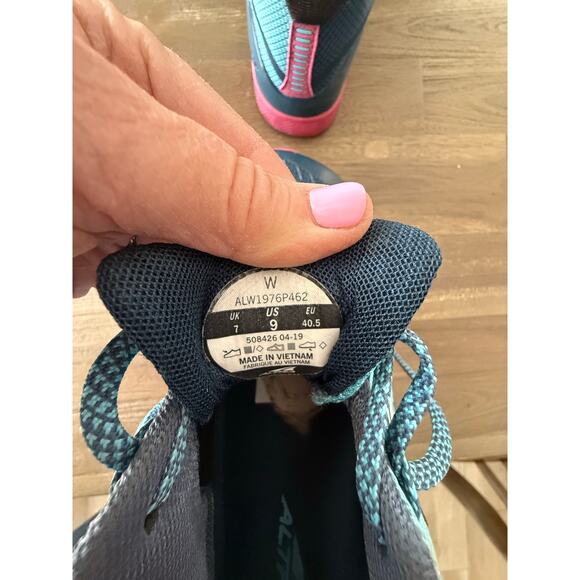 Altra HIIT 2 Women's Size 9 Foot Shape Running Shoes - Picture 5 of 8